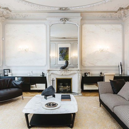 Ένα παριζιάνικο διαμέρισμα που θυμίζει ατελιέ υψηλής ραπτικής