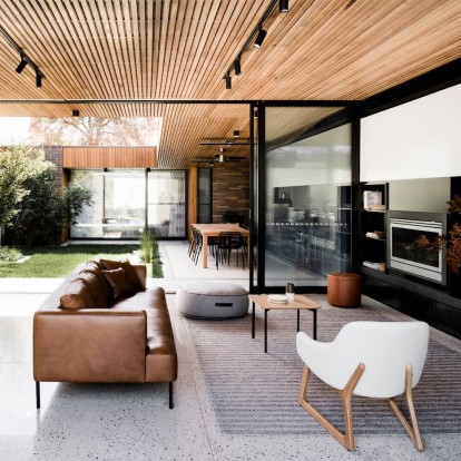 Tο υπέροχο Courtyard house στην Αυστραλία έχει επιρροές από την ιταλική αρχιτεκτονική