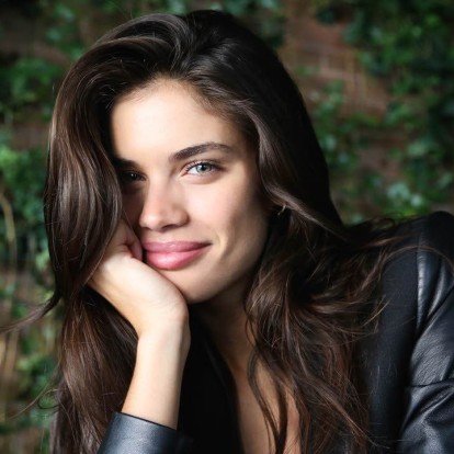 Ξεκινήστε την ημέρα σας παρέα μ' ένα supermodel