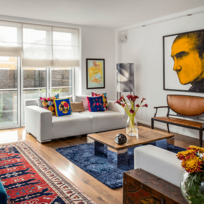 Εύκολοι τρόποι για να φέρετε το χρώμα στο σαλόνι σας