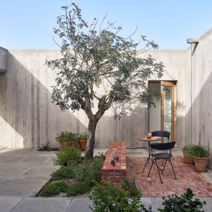 H κατοικία των windsurfers στην Κάρπαθο που κάνει τον γύρο του κόσμου