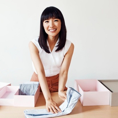 Η guru της οργάνωσης Marie Kondo αποκαλύπτει πώς θα βάλετε τάξη στο σπίτι