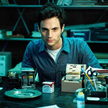 Penn Badgley: Γνωρίστε τον πρωταγωνιστή που παίζει στη νέα σειρά You 