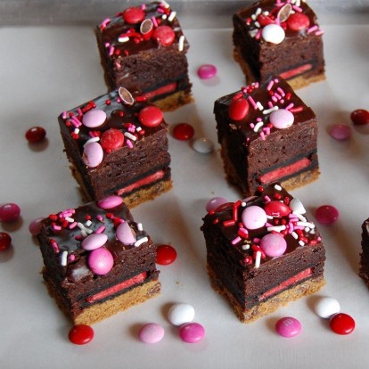 Valentine's day: 3 εύκολες και γλυκές συνταγές ιδανικές για τη μέρα