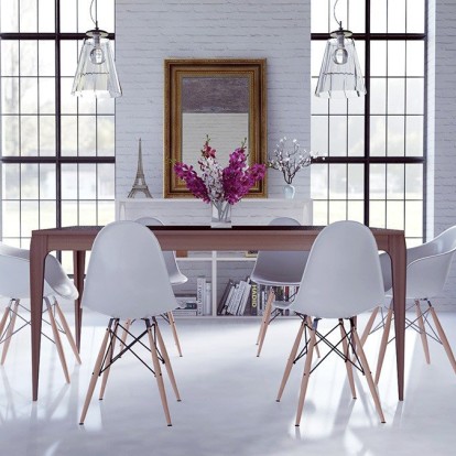 Μια ματιά στα dining rooms των αγαπημένων μας celebrities -part 2