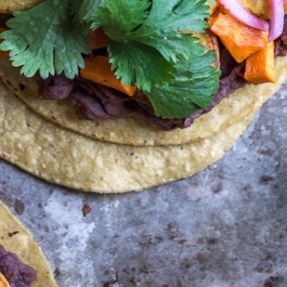 Δεν έχετε χρόνο να μαγειρέψετε; 4 εύκολες συνταγές δίνουν λύση