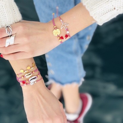 Ελληνίδες σχεδιάστριες προτείνουν τα must have μαρτάκια για φέτος