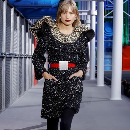 Η αυλαία της Εβδομάδας Μόδας του Παρισιού πέφτει με δύο υπέροχα shows