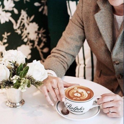 Καφές με άρωμα Ralph Lauren στο Παρίσι με αφορμή τη Fashion Week