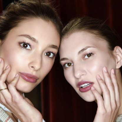 Πώς θα δημιουργήσετε το τέλειο καθημερινό μακιγιάζ με 5 μόνο βήματα