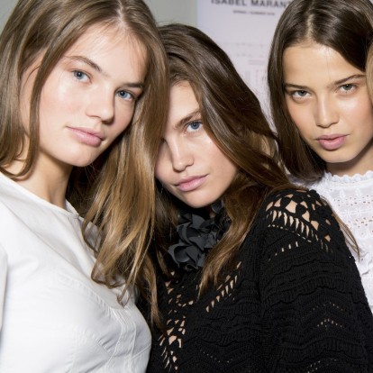 Τέλεια επιδερμίδα; Βρήκαμε τα προϊόντα που πρέπει να προσθέσετε στο νεσεσέρ σας