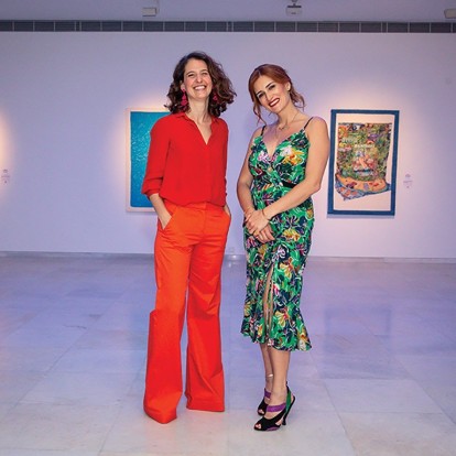 8 καλλιτέχνες σχεδίασαν μια limited edition συλλογή για τη Sun of a beach