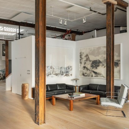 Μια διάσημη φωτογράφος και designer μας ξεναγεί στο ονειρεμένο loft της στο SoHo