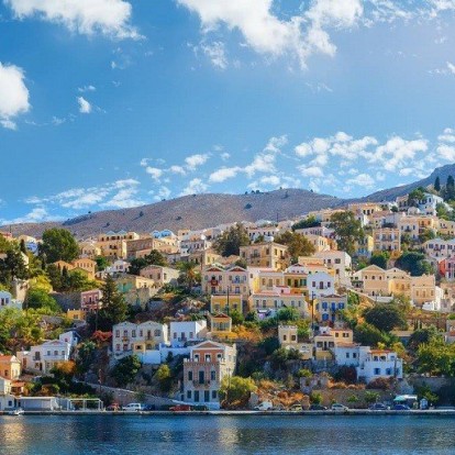 Το απόλυτα ρομαντικό νησί των Δωδεκανήσων σας περιμένει να το ανακαλύψετε