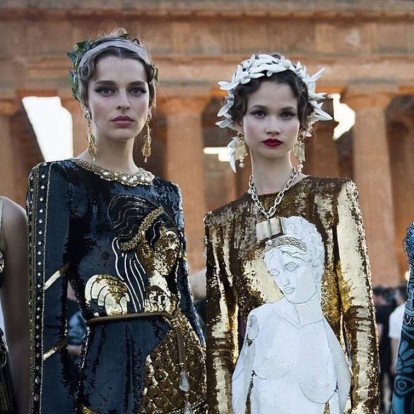 Το εντυπωσιακό fashion show των Dolce & Gabbana σε έναν αρχαίο ελληνικό ναό στη Σικελία