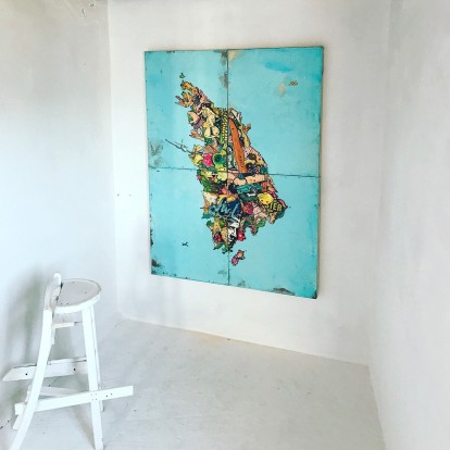 Ο γάλλος καλλιτέχνης που ζει στη Σίφνο και δημιουργεί αριστουργήματα 