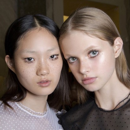 Πυκνές βλεφαρίδες; Με αυτά τα tips θα τις αποκτήσετε σίγουρα