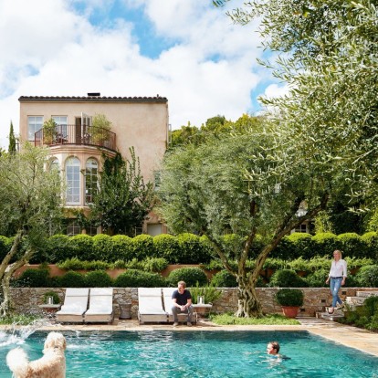 Ένα ονειρεμένο poolhouse στο Los Angeles με αναφορές από την ιταλική εξοχή