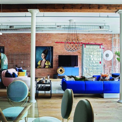 Ένα μοναδικής αισθητικής loft στο Manhattan αντικατοπτρίζει την κοσμοπολίτικη φινέτσα των ιδιοκτητών του