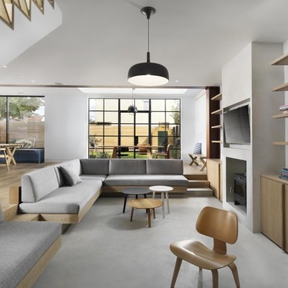 Μια κατοικία στο Λονδίνο μεταμορφώθηκε με ευρηματικό τρόπο