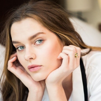 New Age: 5 απίστευτα αποτελεσματικοί τρόποι για να κάνετε το δέρμα σας σφριγηλό και νεανικό