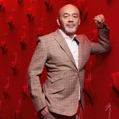 Η νέα μοναδική έκθεση του Christian Louboutin άνοιξε τις πόρτες της στο Παρίσι 
