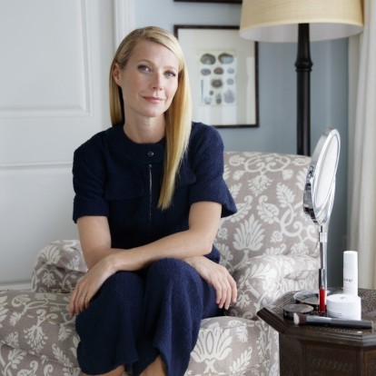 Τα 5 απίθανα beauty podcasts που πρέπει να ακούσετε από σήμερα κιόλας