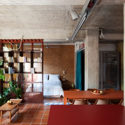 Η μεταμόρφωση ενός ισογείου στην Ηλιούπολη της Αθήνας σε ένα ονειρικό διαμέρισμα 