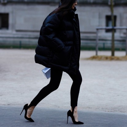 7+1 στιλιστικά tricks που θα αναβαθμίσουν τα αγαπημένα σας leggings 