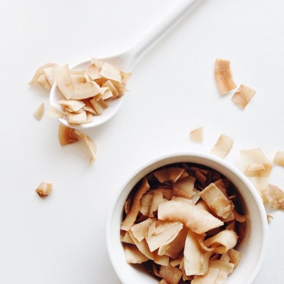 Περνάτε πολλές ώρες στο σπίτι; Τα 5 υγιεινά και νόστιμα snacks που θα σας κρατήσουν σε φόρμα