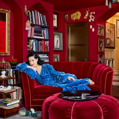 Μια ματιά στο εξωπραγματικό και one-of-a-kind σπίτι της Dita Von Teese στο Los Angeles