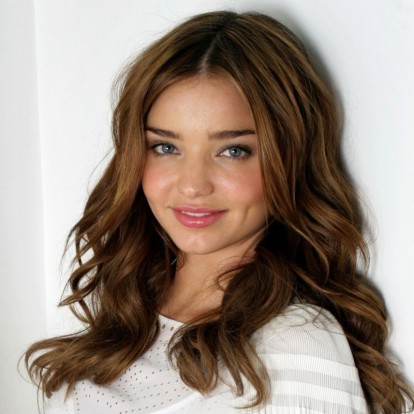 Οι DIY face masks για να μειώσετε το πρήξιμο στο πρόσωπό σας 