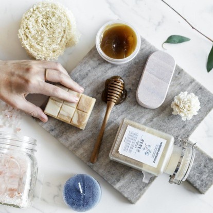 Θέλετε απαλά χέρια; Με αυτά τα DIY scrubs θα το πετύχετε 