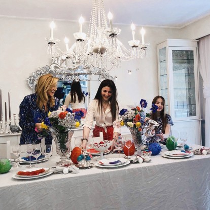 Πώς να στολίσετε υπέροχα το πασχαλινό σας τραπέζι με μοναδικό art de la table που προτείνει η event planner Τίτη Δάνου 