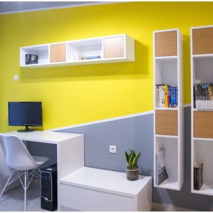 Δείτε πως μεταμορφώθηκε ένα μονόχωρο studio στο κέντρο της Θεσσαλονίκης σε έναν λειτουργικό χώρο με pop διακόσμηση