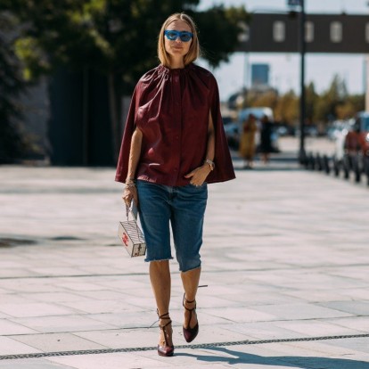 Αυτά τα jeans shorts θα δείξουν τα πόδια σας πιο καλλίγραμμα και ψηλά