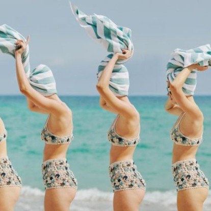 Ξεχάστε τα swimwear trends της χρονιάς: Αυτά είναι τα retro bikinis που θα κρατήσετε για πάντα 