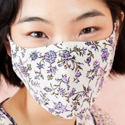 15 fashionable μάσκες που δε θα θέλετε να βγάλετε από το πρόσωπό σας