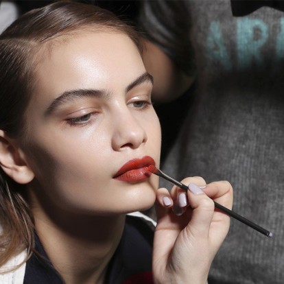 Όλα όσα πρέπει να ξέρετε για τον καθαρισμό των πινέλων 