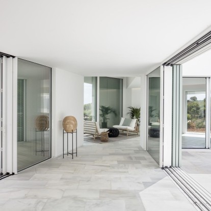 To Patio house στη Μινόρκα της Ισπανίας είναι η ιδανική εξοχική κατοικία