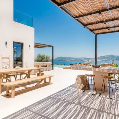 Η Villa Agapanthus στη Λευκάδα μας καλεί να ζήσουμε τo απόλυτο καλοκαιρινό όνειρο