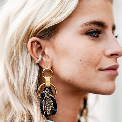 Let's Talk About Jewelry: Έτσι θα κάνετε το απόλυτο layering στα κοσμήματά σας 