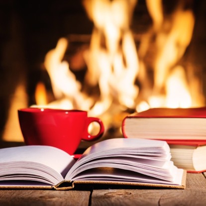 5 βιβλία που μπορείτε να διαβάσετε μέσα στις γιορτές