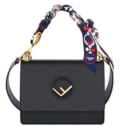 Έφτασαν οι customized fendi τσάντες 