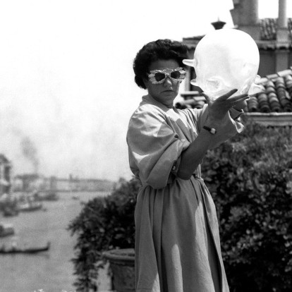 10 πράγματα που πρέπει να γνωρίζετε για την Peggy Guggenheim 