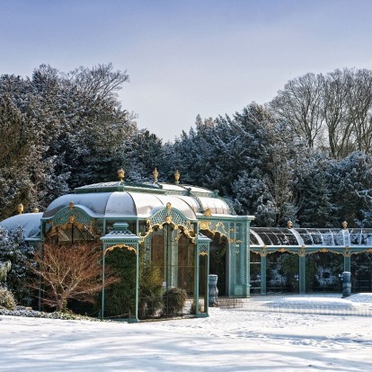 Winter Wonderlands: Οι πιο εντυπωσιακοί χιονισμένοι κήποι στον κόσμο