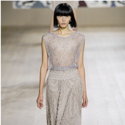 Haute Couture SS22: Dior και Schiaparelli μάγεψαν με τις ξεχωριστές δημιουργίες 