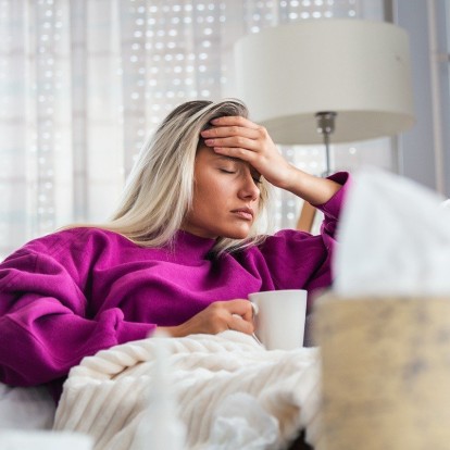 Είστε άρρωστοι; Οι τροφές που θα σας βοηθήσουν να αισθανθείτε καλύτερα 