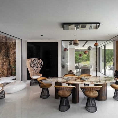 Villa Lea: Ένα αρχιτεκτονικό «κόσμημα» στους υπέροχους όρμους της Κυανής Ακτής  