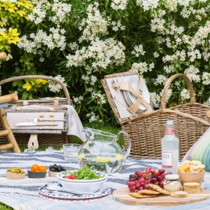 Οργανώνουμε step-by-step το πιο γοητευτικό picnic της άνοιξης